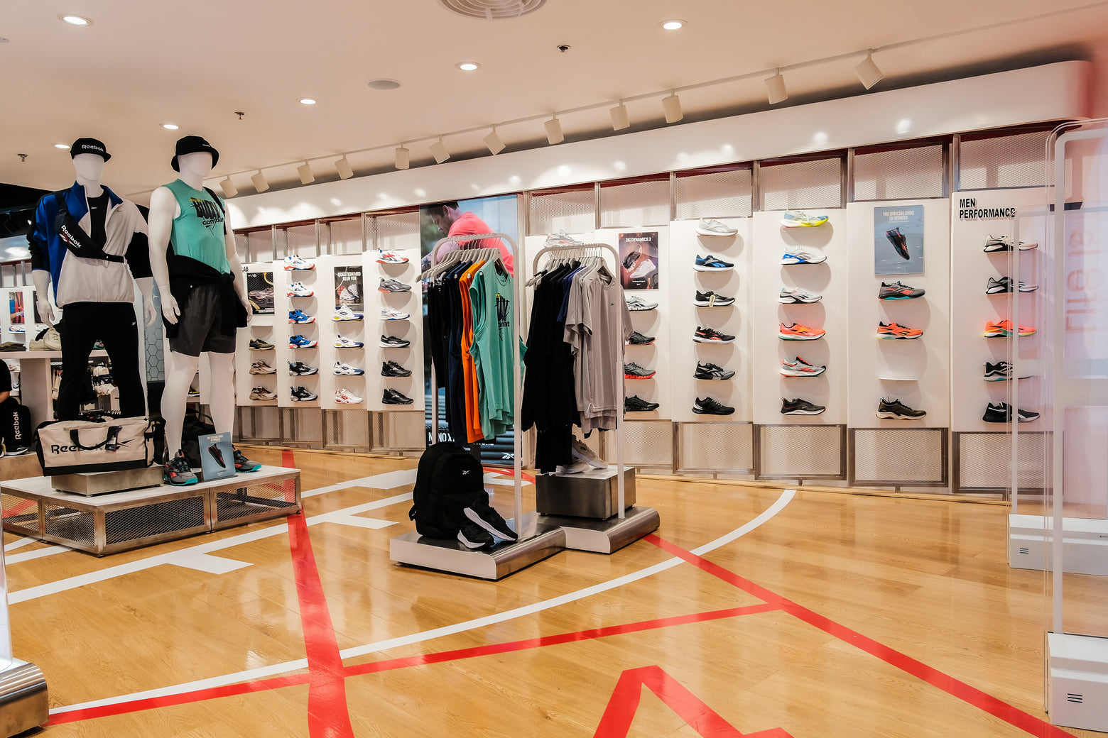 Tienda Reebok Store Locator – Reebok